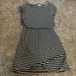 GAP nursing friendly dress